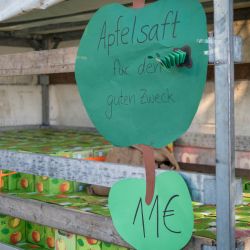 Pfotencafe_Neuerffnung_Apfelsaft_01